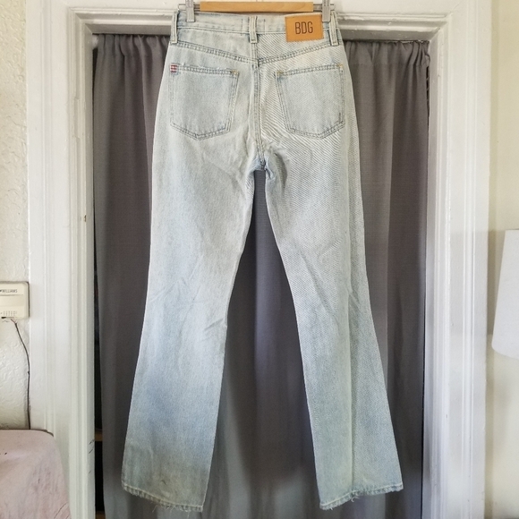 BDG | Mid-Rise Bootcut Jeans - Picture 4 of 10